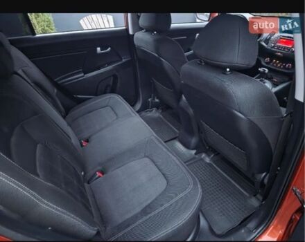 Оранжевый Киа Sportage, объемом двигателя 2 л и пробегом 197 тыс. км за 12000 $, фото 13 на Automoto.ua