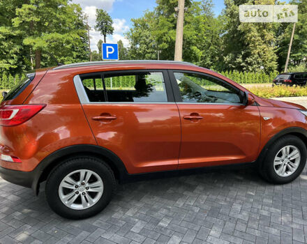 Оранжевый Киа Sportage, объемом двигателя 0 л и пробегом 97 тыс. км за 14200 $, фото 3 на Automoto.ua