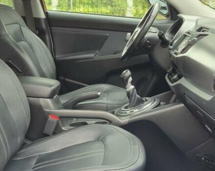 Оранжевый Киа Sportage, объемом двигателя 1.6 л и пробегом 220 тыс. км за 11200 $, фото 24 на Automoto.ua