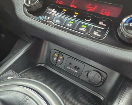 Оранжевый Киа Sportage, объемом двигателя 1.6 л и пробегом 220 тыс. км за 11200 $, фото 18 на Automoto.ua