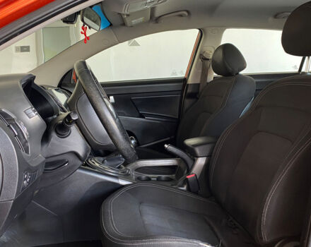 Оранжевый Киа Sportage, объемом двигателя 1.7 л и пробегом 260 тыс. км за 10000 $, фото 9 на Automoto.ua