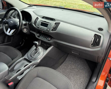 Оранжевый Киа Sportage, объемом двигателя 2 л и пробегом 143 тыс. км за 12300 $, фото 21 на Automoto.ua