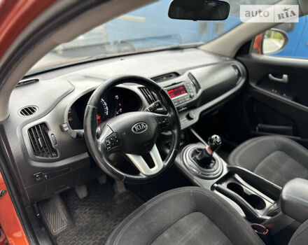 Помаранчевий Кіа Sportage, об'ємом двигуна 1.7 л та пробігом 175 тис. км за 13690 $, фото 20 на Automoto.ua