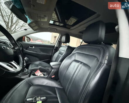 Оранжевый Киа Sportage, объемом двигателя 2 л и пробегом 195 тыс. км за 13850 $, фото 18 на Automoto.ua