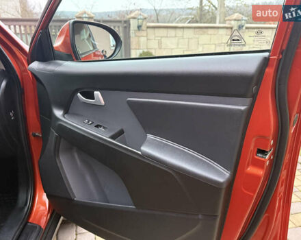 Оранжевый Киа Sportage, объемом двигателя 2 л и пробегом 195 тыс. км за 13850 $, фото 24 на Automoto.ua