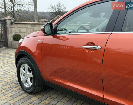 Оранжевый Киа Sportage, объемом двигателя 2 л и пробегом 195 тыс. км за 13850 $, фото 9 на Automoto.ua