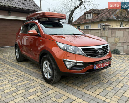 Оранжевый Киа Sportage, объемом двигателя 2 л и пробегом 195 тыс. км за 13850 $, фото 3 на Automoto.ua