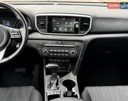 Оранжевый Киа Sportage, объемом двигателя 1.59 л и пробегом 82 тыс. км за 16999 $, фото 29 на Automoto.ua