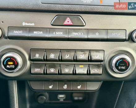 Оранжевый Киа Sportage, объемом двигателя 1.59 л и пробегом 26 тыс. км за 19500 $, фото 20 на Automoto.ua