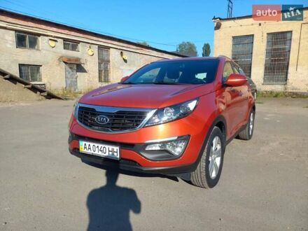 Помаранчевий Кіа Sportage, об'ємом двигуна 2 л та пробігом 120 тис. км за 12599 $, фото 1 на Automoto.ua