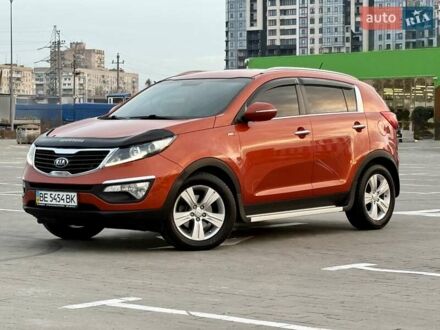 Оранжевый Киа Sportage, объемом двигателя 2 л и пробегом 211 тыс. км за 13500 $, фото 1 на Automoto.ua