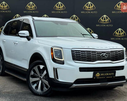 Белый Киа Telluride, объемом двигателя 3.78 л и пробегом 48 тыс. км за 28600 $, фото 6 на Automoto.ua