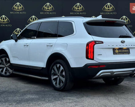 Белый Киа Telluride, объемом двигателя 3.78 л и пробегом 48 тыс. км за 28600 $, фото 3 на Automoto.ua