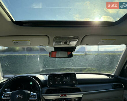 Белый Киа Telluride, объемом двигателя 3.8 л и пробегом 136 тыс. км за 21000 $, фото 22 на Automoto.ua