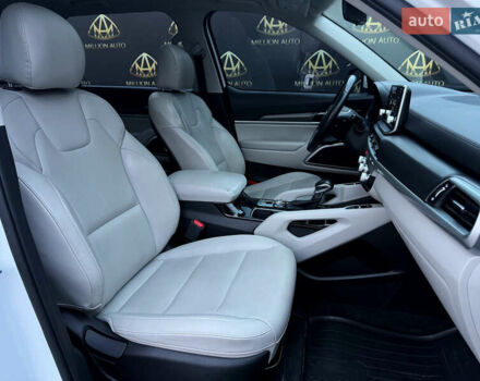 Белый Киа Telluride, объемом двигателя 3.78 л и пробегом 48 тыс. км за 28600 $, фото 14 на Automoto.ua