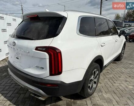 Білий Кіа Telluride, об'ємом двигуна 3.8 л та пробігом 188 тис. км за 16200 $, фото 2 на Automoto.ua