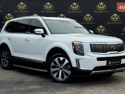 Белый Киа Telluride, объемом двигателя 3.78 л и пробегом 48 тыс. км за 28600 $, фото 1 на Automoto.ua