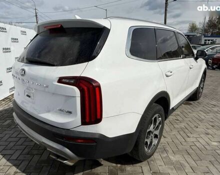 Киа Telluride, объемом двигателя 3.8 л и пробегом 189 тыс. км за 15300 $, фото 2 на Automoto.ua