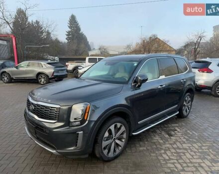 Сірий Кіа Telluride, об'ємом двигуна 3.8 л та пробігом 55 тис. км за 16500 $, фото 1 на Automoto.ua