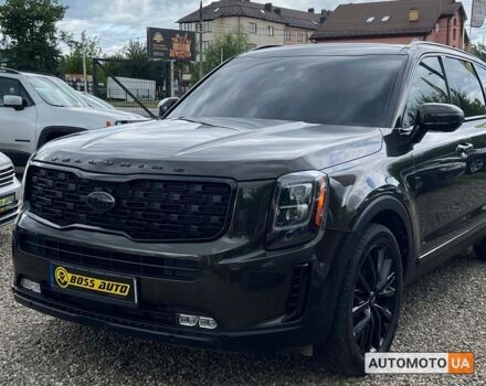 Зелений Кіа Telluride, об'ємом двигуна 3.8 л та пробігом 64 тис. км за 23500 $, фото 2 на Automoto.ua