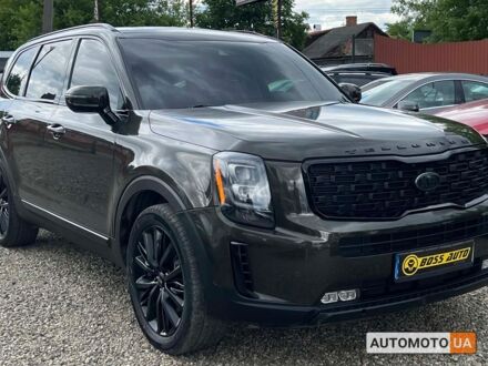 Кіа Telluride 2019 у Коломые на Automoto.ua Зелений Кіа Telluride, об'ємом двигуна 3.8 л та пробігом 64 тис. км за 23500 $, фото 1 на Automoto.ua