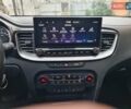 Белый Киа XCeed, объемом двигателя 1.6 л и пробегом 141 тыс. км за 21000 $, фото 10 на Automoto.ua