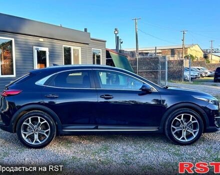 Білий Кіа XCeed, об'ємом двигуна 3.3 л та пробігом 69 тис. км за 19000 $, фото 2 на Automoto.ua