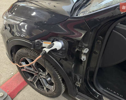 Чорний Кіа XCeed, об'ємом двигуна 1.58 л та пробігом 97 тис. км за 15400 $, фото 2 на Automoto.ua