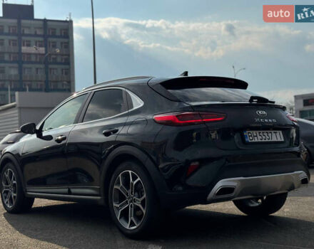 Чорний Кіа XCeed, об'ємом двигуна 1.4 л та пробігом 68 тис. км за 17100 $, фото 5 на Automoto.ua