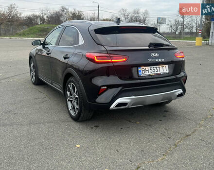 Черный Киа XCeed, объемом двигателя 1.35 л и пробегом 70 тыс. км за 17200 $, фото 9 на Automoto.ua