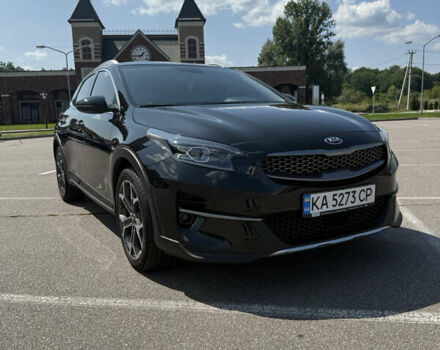 Черный Киа XCeed, объемом двигателя 1.35 л и пробегом 65 тыс. км за 22200 $, фото 1 на Automoto.ua