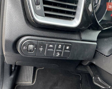 Чорний Кіа XCeed, об'ємом двигуна 1.58 л та пробігом 97 тис. км за 15400 $, фото 22 на Automoto.ua