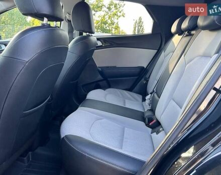 Черный Киа XCeed, объемом двигателя 1.35 л и пробегом 71 тыс. км за 16700 $, фото 27 на Automoto.ua