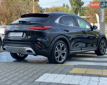 Чорний Кіа XCeed, об'ємом двигуна 1.35 л та пробігом 70 тис. км за 17900 $, фото 4 на Automoto.ua