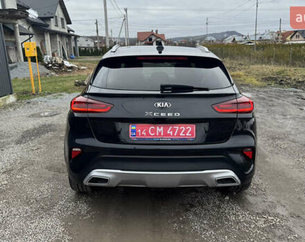 Чорний Кіа XCeed, об'ємом двигуна 1.58 л та пробігом 97 тис. км за 15400 $, фото 1 на Automoto.ua