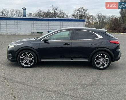 Черный Киа XCeed, объемом двигателя 1.35 л и пробегом 70 тыс. км за 17200 $, фото 11 на Automoto.ua