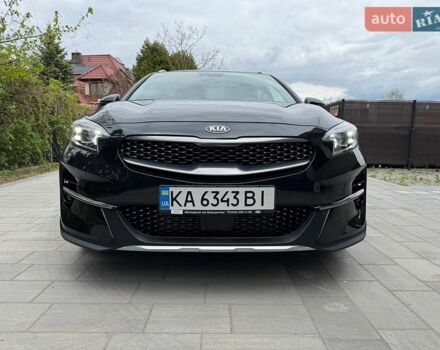 Черный Киа XCeed, объемом двигателя 1.35 л и пробегом 71 тыс. км за 20500 $, фото 1 на Automoto.ua