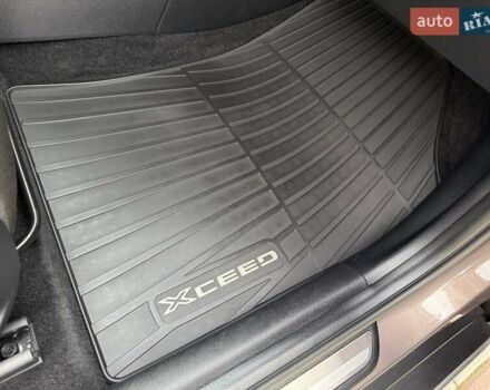 Коричневый Киа XCeed, объемом двигателя 1.35 л и пробегом 75 тыс. км за 16999 $, фото 56 на Automoto.ua