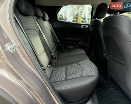 Коричневый Киа XCeed, объемом двигателя 1.35 л и пробегом 75 тыс. км за 16999 $, фото 51 на Automoto.ua