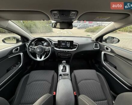 Коричневый Киа XCeed, объемом двигателя 1.35 л и пробегом 75 тыс. км за 16999 $, фото 61 на Automoto.ua