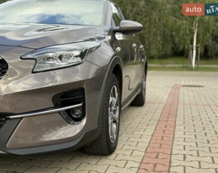Коричневый Киа XCeed, объемом двигателя 1.35 л и пробегом 75 тыс. км за 16999 $, фото 31 на Automoto.ua