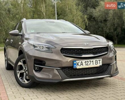 Коричневый Киа XCeed, объемом двигателя 1.35 л и пробегом 75 тыс. км за 16999 $, фото 25 на Automoto.ua