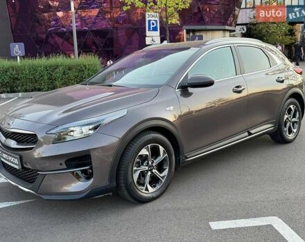 Коричневый Киа XCeed, объемом двигателя 1.35 л и пробегом 46 тыс. км за 20490 $, фото 2 на Automoto.ua