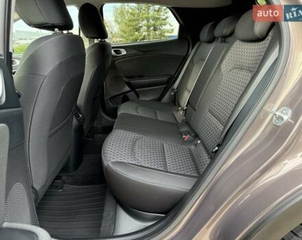Коричневый Киа XCeed, объемом двигателя 1.35 л и пробегом 75 тыс. км за 16999 $, фото 45 на Automoto.ua