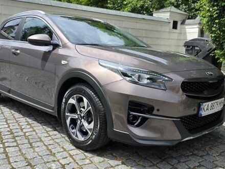 Киа XCeed 2020 в Киеве на Automoto.ua Коричневый Киа XCeed, объемом двигателя 1.35 л и пробегом 46 тыс. км за 21300 $, фото 1 на Automoto.ua