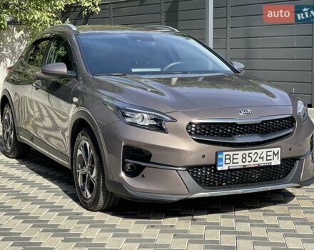 Коричневый Киа XCeed, объемом двигателя 1.35 л и пробегом 21 тыс. км за 18400 $, фото 1 на Automoto.ua