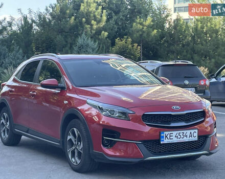 Красный Киа XCeed, объемом двигателя 1.4 л и пробегом 35 тыс. км за 19300 $, фото 3 на Automoto.ua