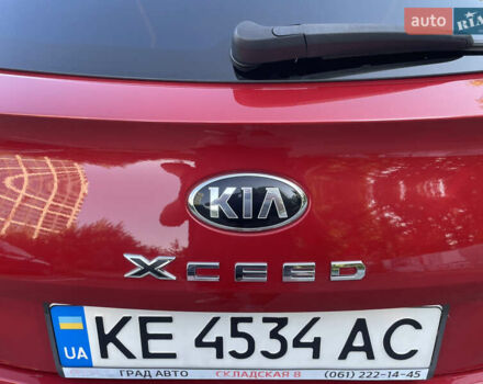 Красный Киа XCeed, объемом двигателя 1.4 л и пробегом 35 тыс. км за 19300 $, фото 10 на Automoto.ua