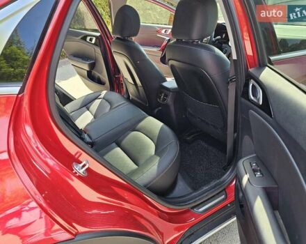 Красный Киа XCeed, объемом двигателя 1.35 л и пробегом 93 тыс. км за 25000 $, фото 18 на Automoto.ua