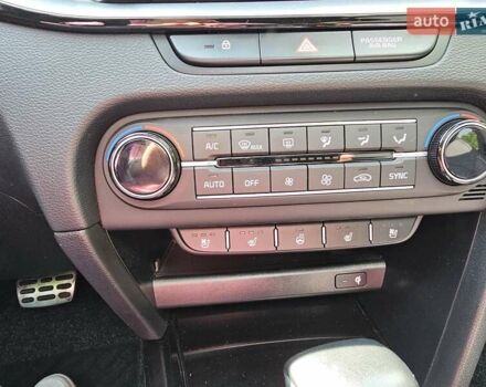 Красный Киа XCeed, объемом двигателя 1.35 л и пробегом 93 тыс. км за 25000 $, фото 50 на Automoto.ua